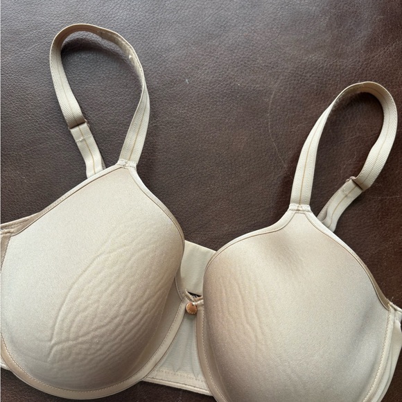 Chantelle Other - Chantelle Nude Underwire Bra Size 38C